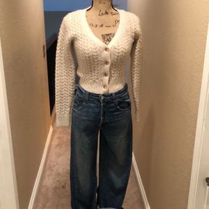 Cute 🥰 button down sweater